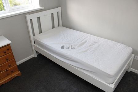 House to rent in Dublin, Tallaght - Photo 3