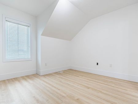 For Lease - 436 Linden Drive, Cambridge, Ontario - Photo 3