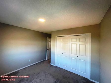 UPPER 5730 Cautley Crescent Southwest - Photo 5