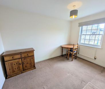 2 bedroom house to rent - Photo 1