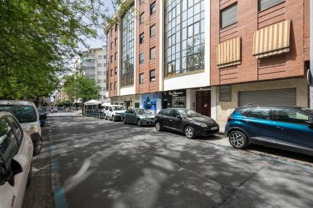 Apartamento de alquiler en Calle Arabial, 123, Rosaleda - Juventud - Photo 5