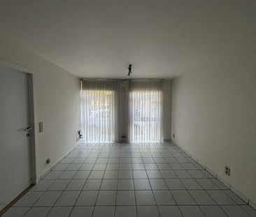 Gelijkvloerse studio in het centrum van Hasselt - Photo 5