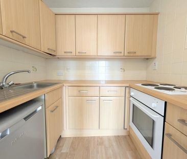 1 bedroom retirement property to rent - Photo 4