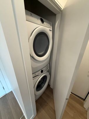 Brand New 3 Bed Condo in Delta - Photo 1