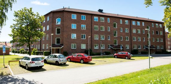 Ljuragatan 103 - Foto 2