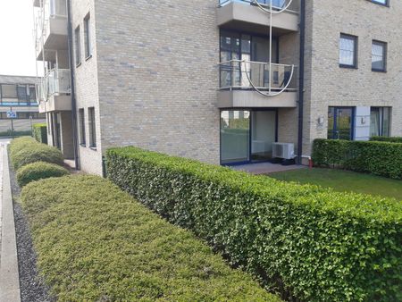 Aangename studio nabij Station (in t groen met terras). - Foto 5
