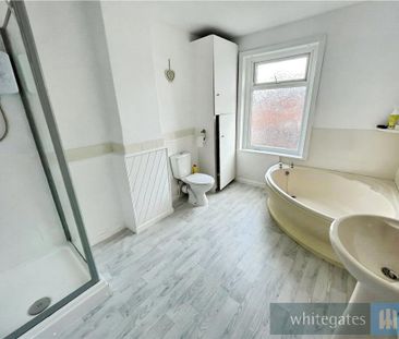2 bedroom terraced house to rent - Photo 4