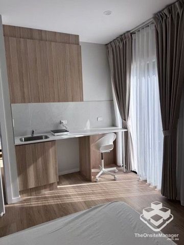 Brand New Studio for Rent near GardenCity - Self-Contained with Private Access-$450/week, Available now! - Photo 5