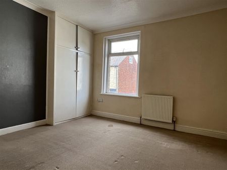 Clarendon Street, S70, Barnsley - Photo 3