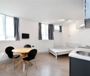 1 Bedrooms Flat to rent in Old Fire Station Apartments, 2 Tunnel Avenue, London SE10 | £ 208 - Photo 1
