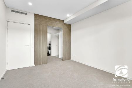 Designer Parkside Living - Photo 3
