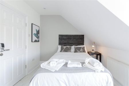 1 bedroom in a house share to rent - Photo 3