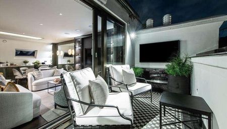 Prince Of Wales Terrace, London, W8 - Photo 3