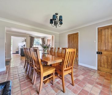 5 bedroom semi-detached house to rent - Photo 3