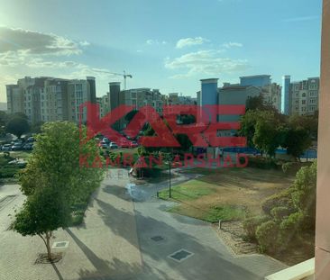 Large U type 1 bed Room Close to Metro - Photo 6