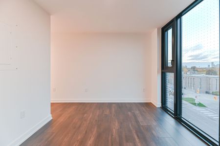 For Lease - 801 The Queensway N/A Unit# 524, Toronto, Ontario - Photo 4