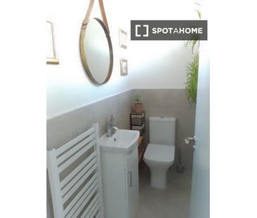 Room in shared flat for rent in Blackrock, Dublin - Photo 6