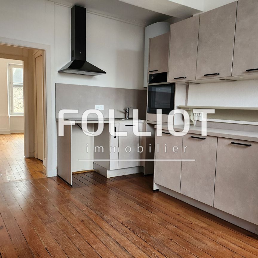 A LOUER - TINCHEBRAY BOCAGE - APPARTEMENT T3 EN PARFAIT ÉTAT AVEC PARKING - Photo 1