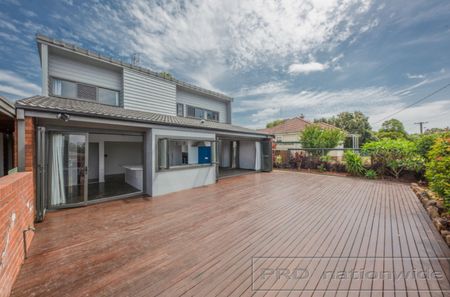 135 Victoria Street, East Maitland NSW 2323 - House For Rent | Domain - Photo 4