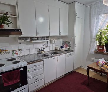 Fjärdhundragatan 47 A, 74562, Enköping - Photo 1