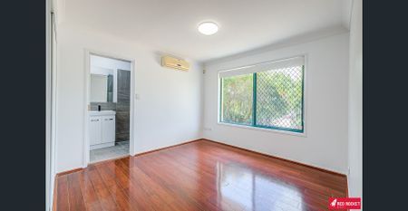 4 BED, 2 BATHROOM FAMILY HOME IN A GREAT LOCATION - Photo 5