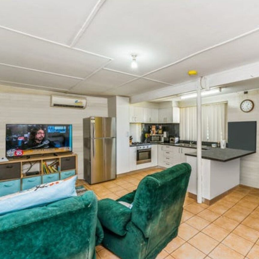 Shoalwater - Photo 1