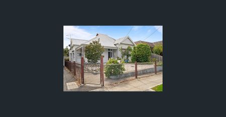 Prime Brunswick Living — Stylish, Connected & Full of Character - Photo 2