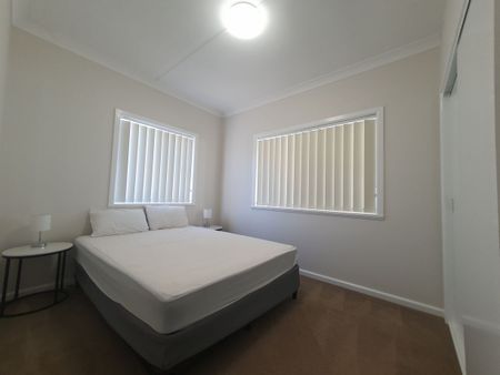 Move-In Ready! Furnished 3-Bedroom Home Close to Amenities - Photo 5