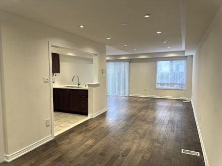 For Lease - 23 Heritage Hollow Estate Street, Richmond Hill, Ontario - Photo 5