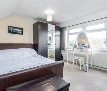 4 bedroom semi-detached house to rent - Photo 1