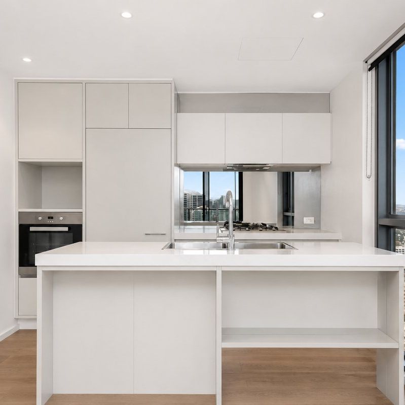 Level 28 I Harbour View I North Facing - Photo 1