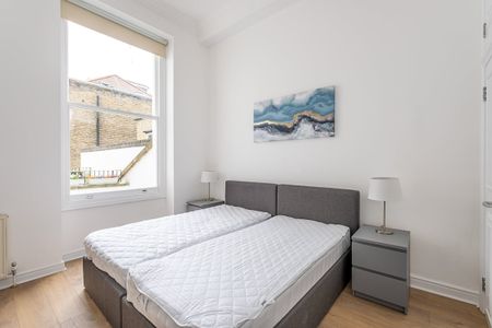2 bedroom flat to rent - Photo 4