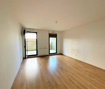 Location Appartement 1 pièce 33m² FRANQUEVILLE ST PIERRE 76520 - Photo 1