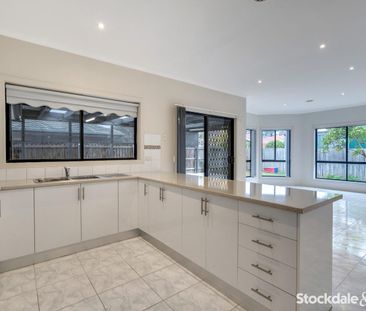 Well-Designed Family Home with Great Outdoor Entertaining - Photo 6