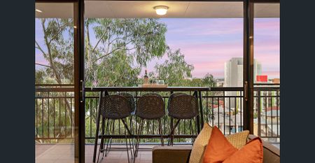 ULTRA-STYLISH APARTMENT LIVING! - Photo 3