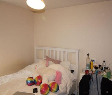 5 bedroom semi-detached house to rent - Photo 6