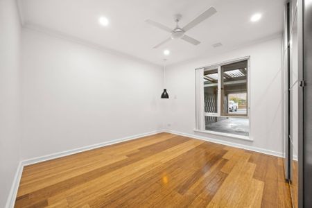 Stunning Two Bedroom Home! - Photo 5