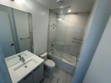 For Lease - 8 Interchange Way Unit# 2303, Vaughan, Ontario - Photo 5