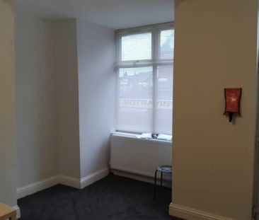 2 Bed Semi-Detached House, Conway View, LS8 - Photo 4