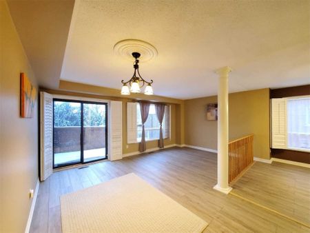 For Lease - 131 Primeau Drive, Aurora, Ontario - Photo 2