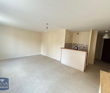 Location Appartement 2 pièces 45m² POITIERS 86000 - Photo 1