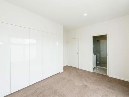 1/6 Selkirk Avenue, Mckinnon - Photo 5