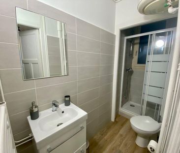 RENNES - rue Alain Bouchart - Studio meublé situé au rez-de-chaussé... - Photo 3