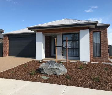 Beautiful home in quiet location! - Photo 5