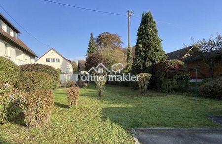 Helle Wohnung mit moderner Einbauküche, Balkon und PKW-Stellplatz - Photo 4