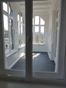 Straßberger Str. 76, Wohnung 3 ~~~ Einbauküche, Loggia, Bad mit Wanne und Dusche, Keller, Stellplatz - Photo 1