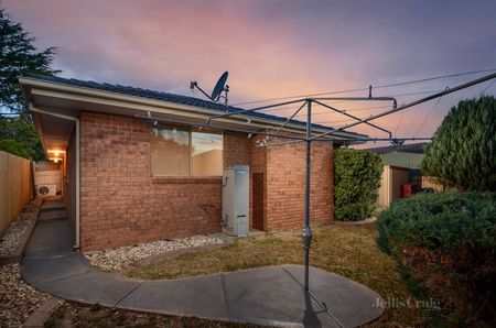 20 St Boswells Avenue, Berwick - Photo 4