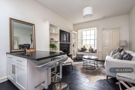 2 bedroom flat to rent - Photo 5