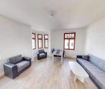 Großzügige 3-Raum-Wohnung mit Möblierung - Foto 1