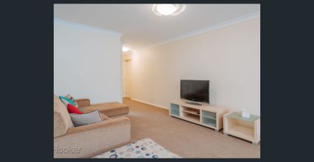 Inner City Lifestyle - Photo 3